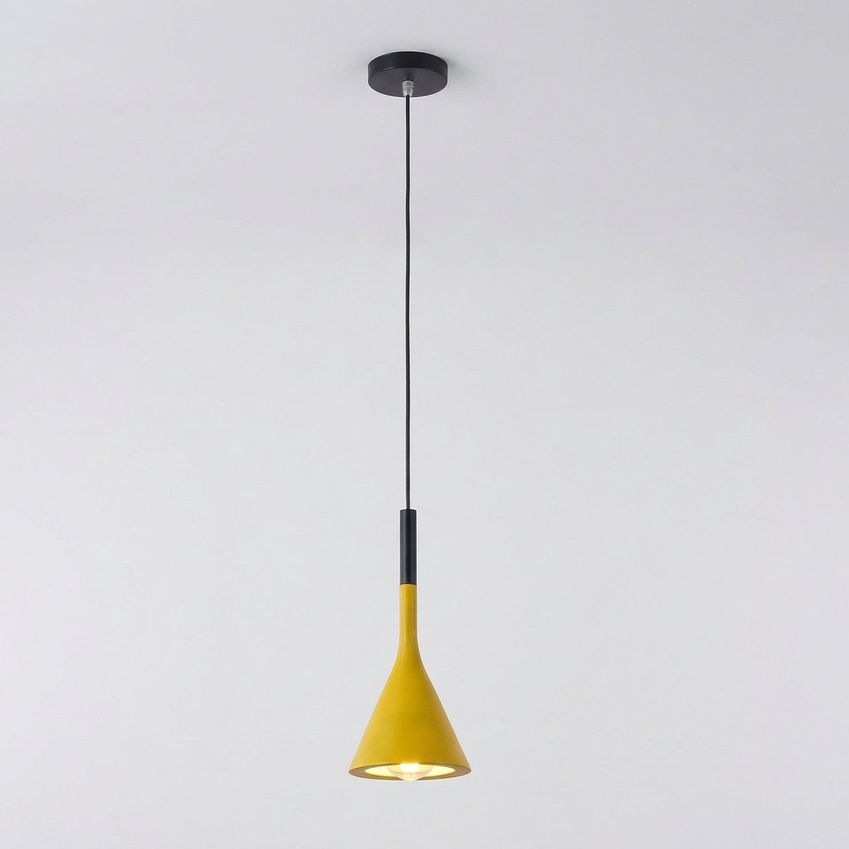 Nordic Minimalist Pendant Light